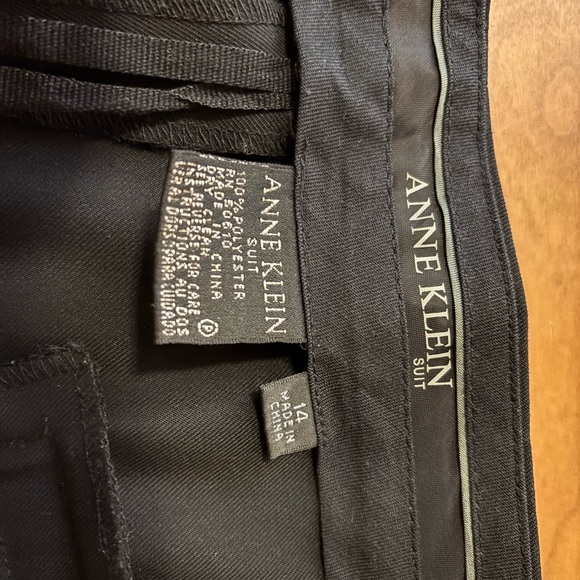 Anne Klein Black Suit Pants - Picture 4 of 7
